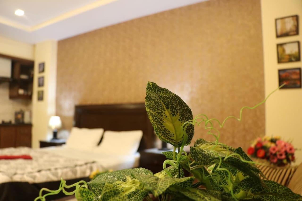 Cozy Studio Apartment In Bahria Town Rawalpindi Exterior foto