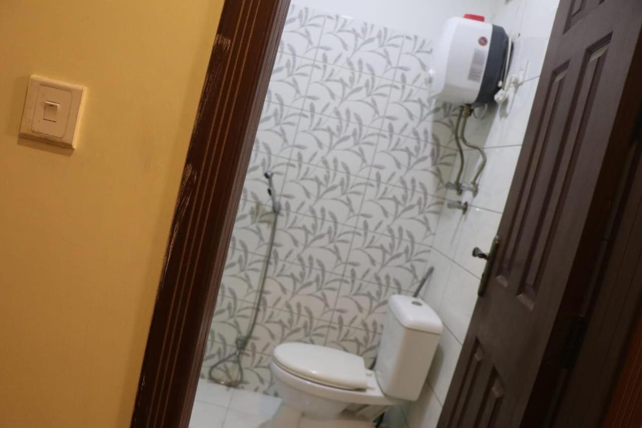 Cozy Studio Apartment In Bahria Town Rawalpindi Exterior foto